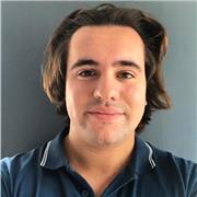 Ragazzo Inglese perfettamente bilingue offre lezioni di inglese a domicilio o online